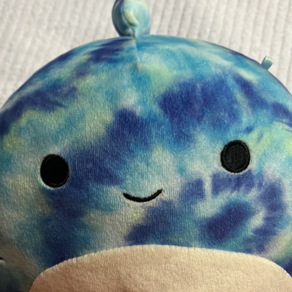 Squishmallow Luther - Picture 7 of 8
